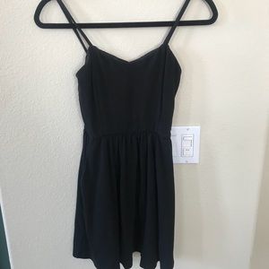 FOREVER 21 BLACK SKATER DRESS WITH POCKETS